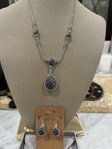 John medeiros black - black, necklace